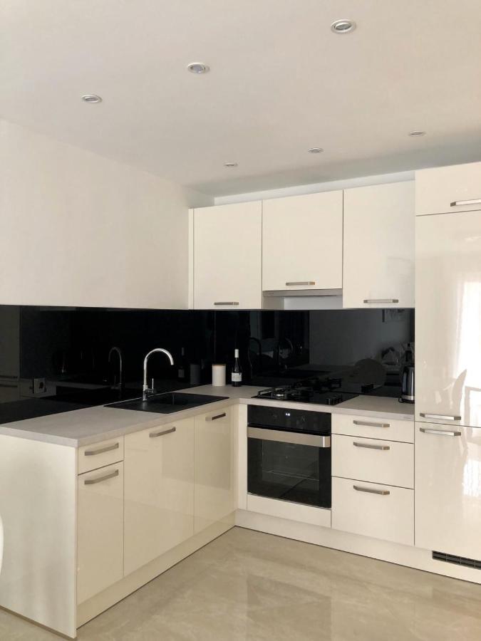 Apartmani Marijana Башка-Вода Экстерьер фото